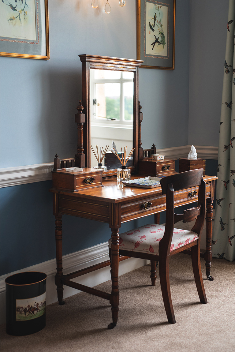 The Balliol Bedroom at Kirtlington Park